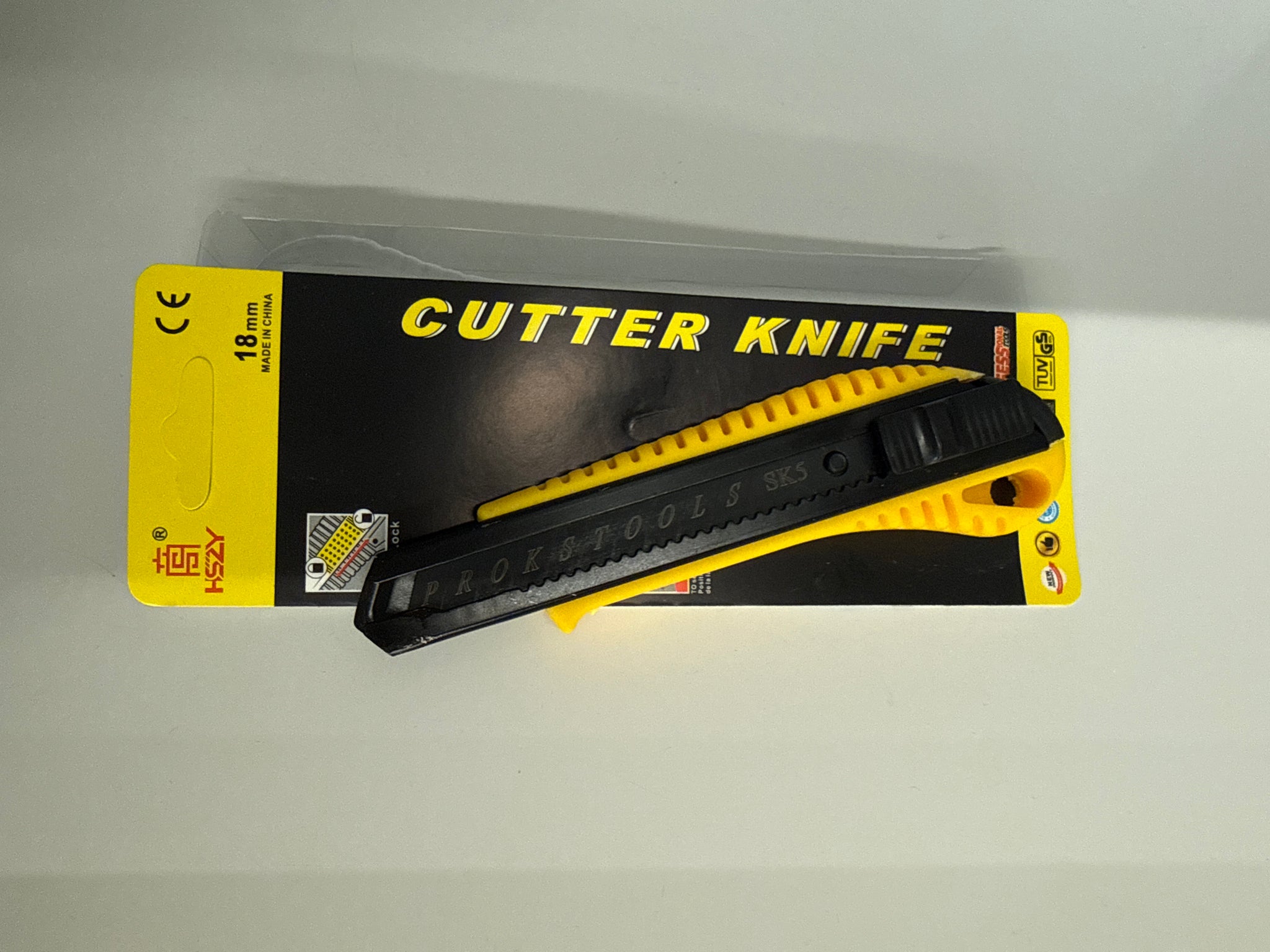 HSZY Professional Utility Cutter Knife – Heavy Duty Snap-Off Blade 18mm